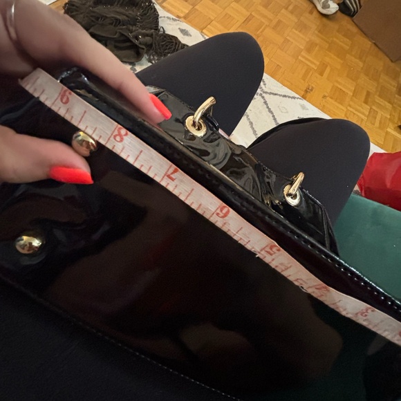 UNREAL find Patent leather purse - made in Toronto - Picture 8 of 8